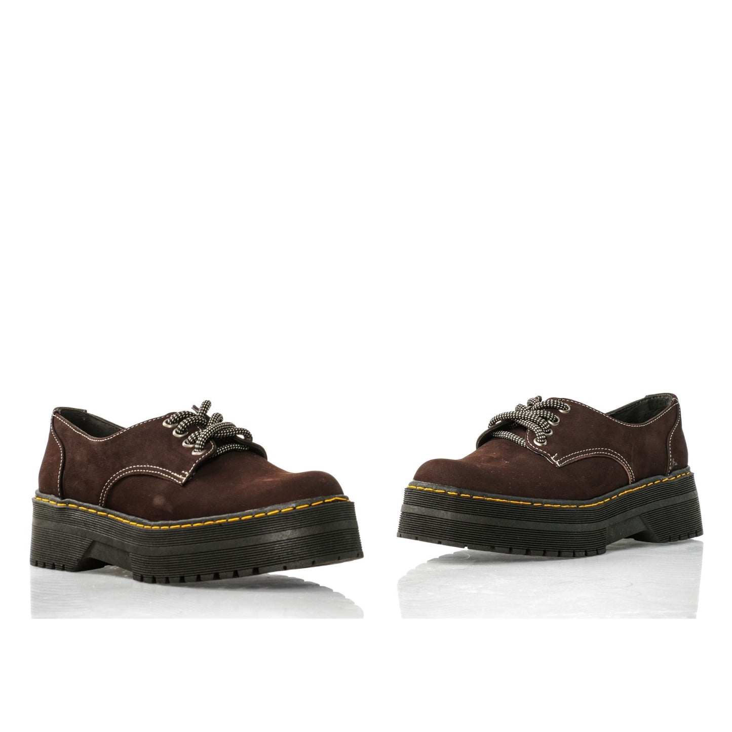 Bostoneano Impala Nobuk Cafe