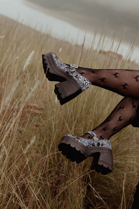 Itzá Calaveras Blancas